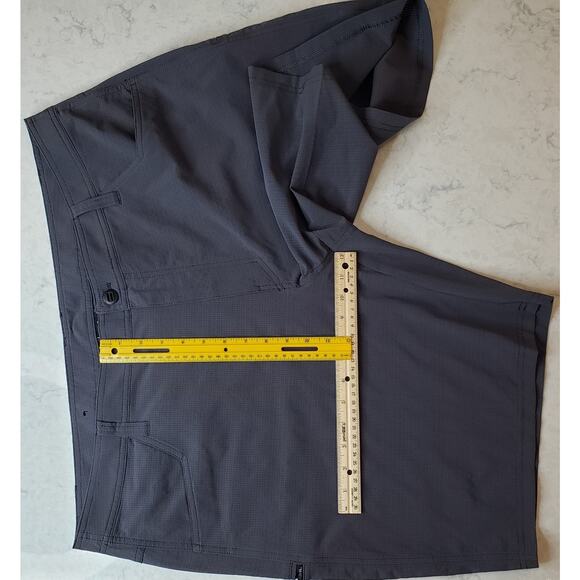 KUHL Upriser ~10" Cargo Shorts #5280 in Medium Dark Gray Men's Size 42 - Picture 11 of 12